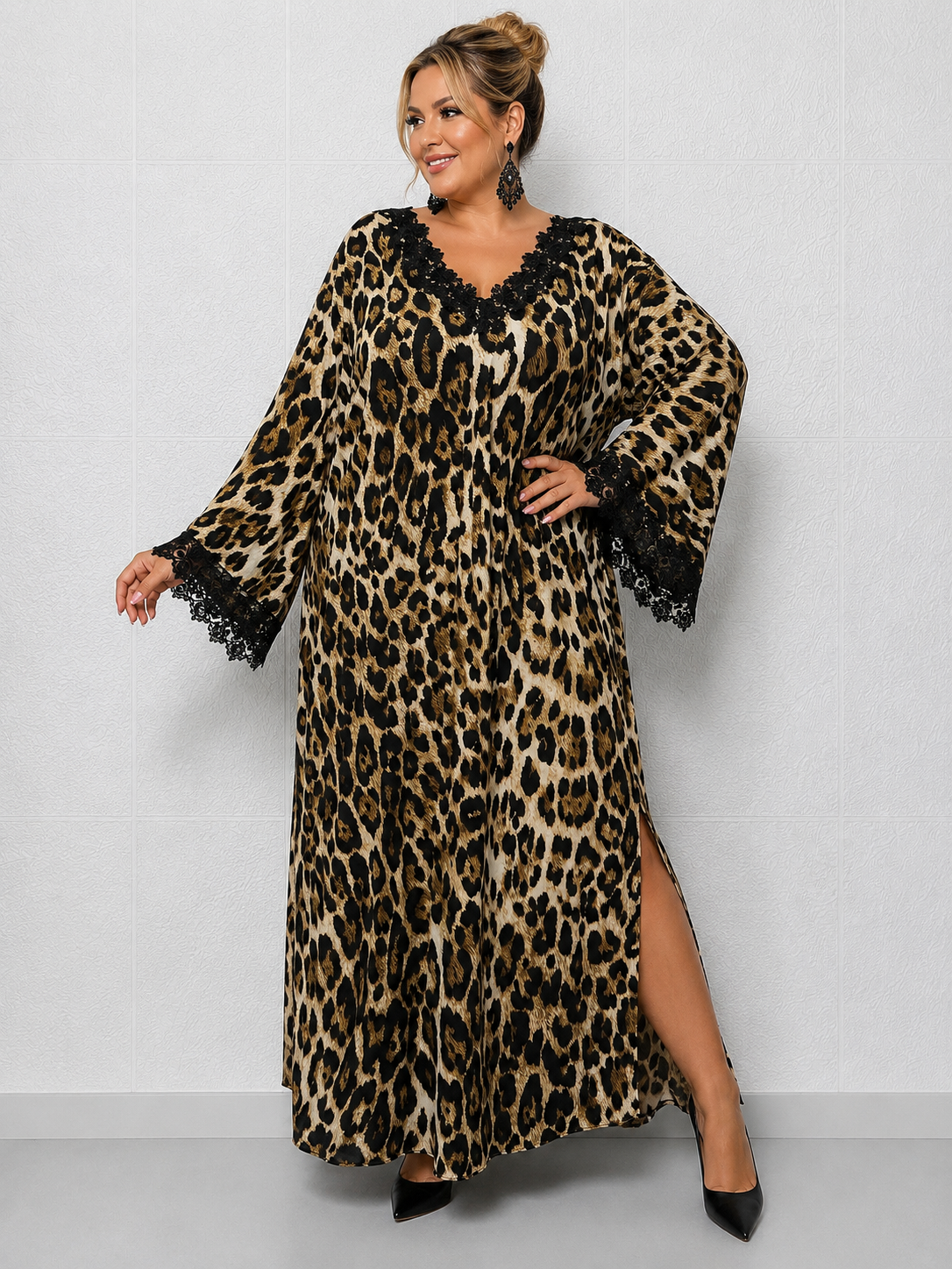 Maxi Animal Print Φόρεμα με Δαντέλα 1 Maxi Animal Print Φόρεμα με Δαντέλα