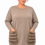 Πλεκτή Μπλούζα Oversize με Γούνινες Τσέπες